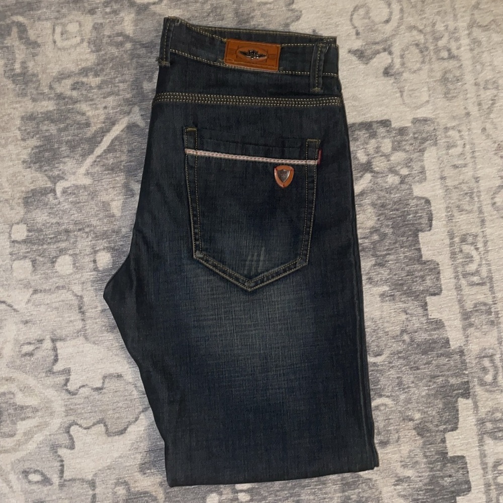 Men’s fashion jeans size 34 color nevy blue